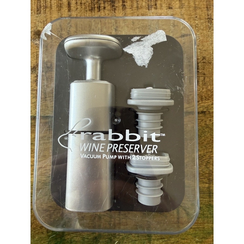 Rabbit Wine Preserver Silver New Vacuum Pump with 2 Stoppers Metrokane